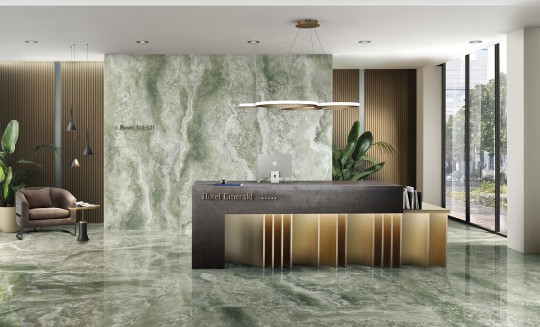 Tagina-ONYX-DIAMOND-Emerald_hotel